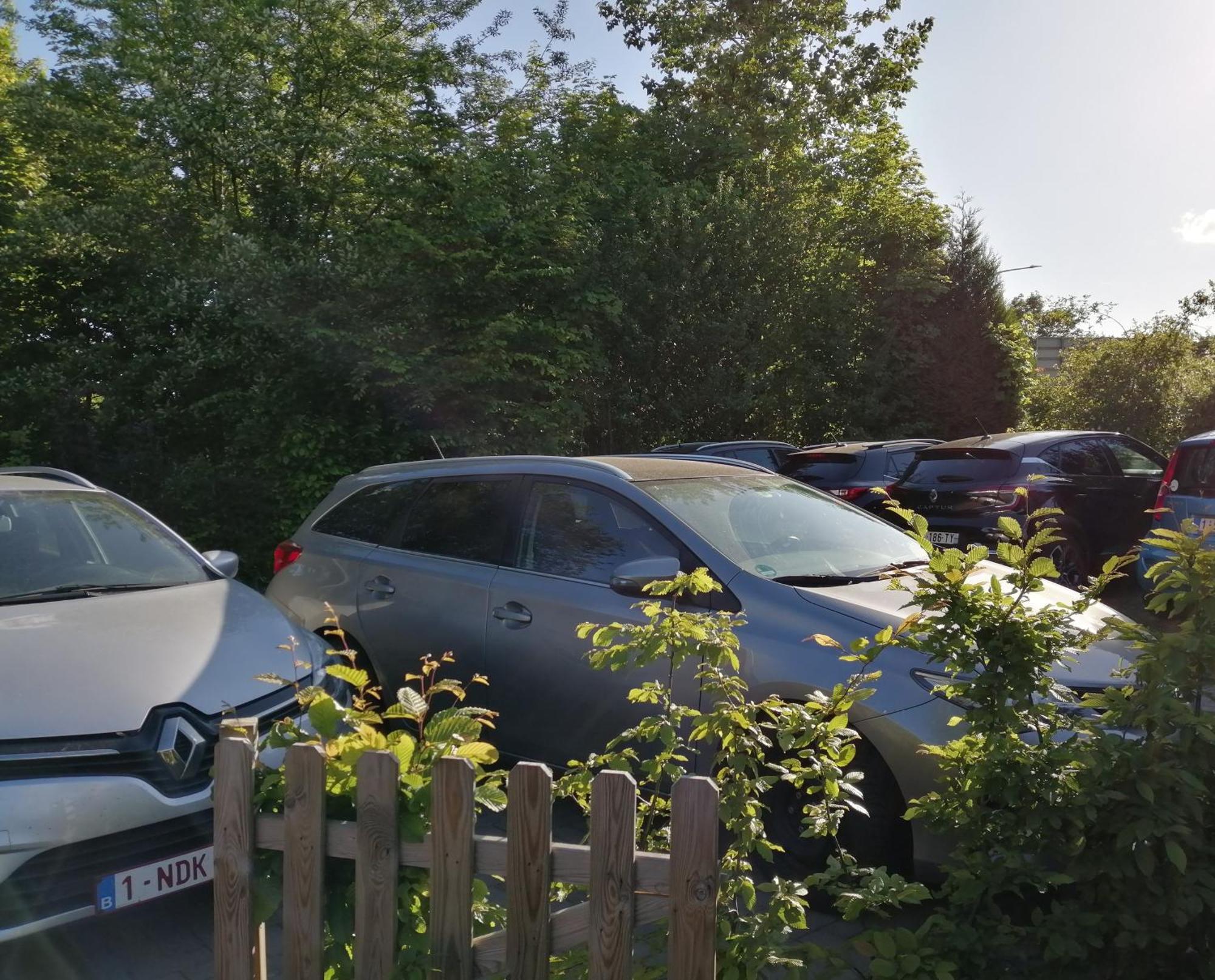 B-Lodge Boutique Hotel Louvain-la-Neuve Exterior photo