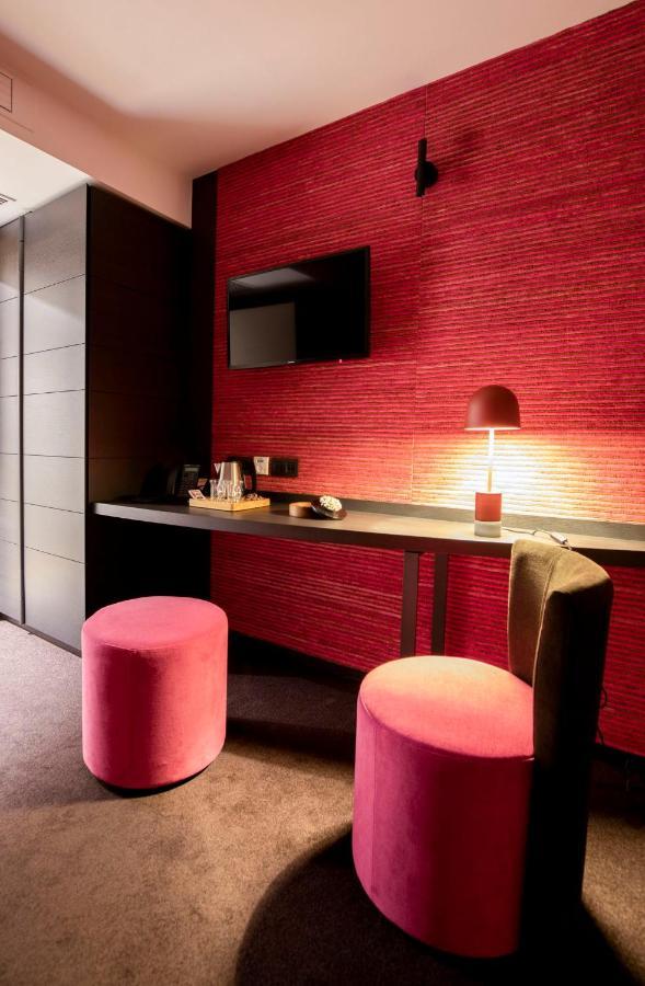 B-Lodge Boutique Hotel Louvain-la-Neuve Exterior photo